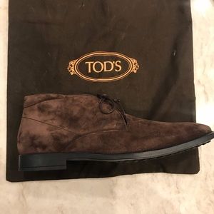 Tod’s Men’s dress shoes. Brand new, premium suede.